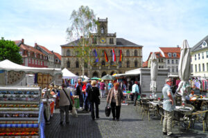 Weimar - Rathaus und Markt